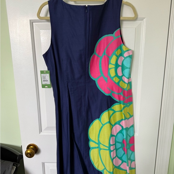 Lilly Pulitzer Blue Dress with Vibrant Floral Accents - Picture 2 of 4